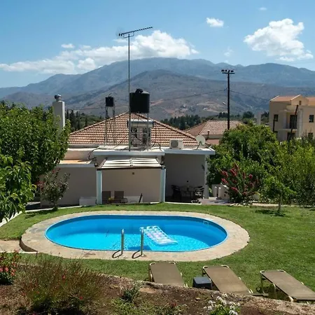 Aphrodite Kalamitsi Villa