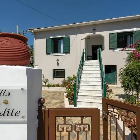 Aphrodite Kalamitsi Chania (Crete)